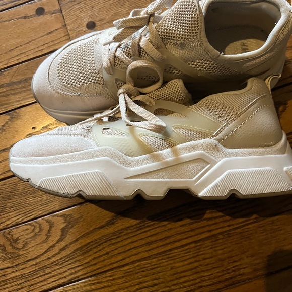 H&M platform sneakers - Picture 2 of 3